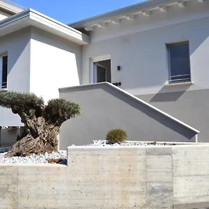 Apfel Ar Holiday-home Affittacamere Peschiera del Garda
